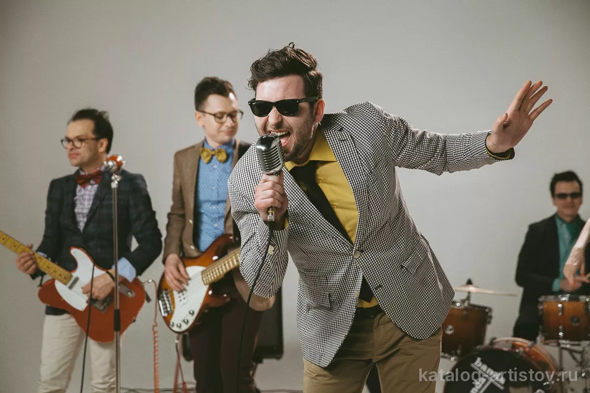 Кавер-группа «Disco Banda» — видео выступления