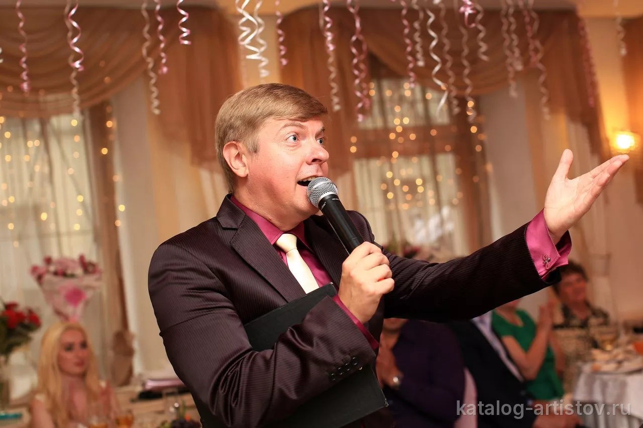 Ведущий Сергей Брезгинов — фото 4