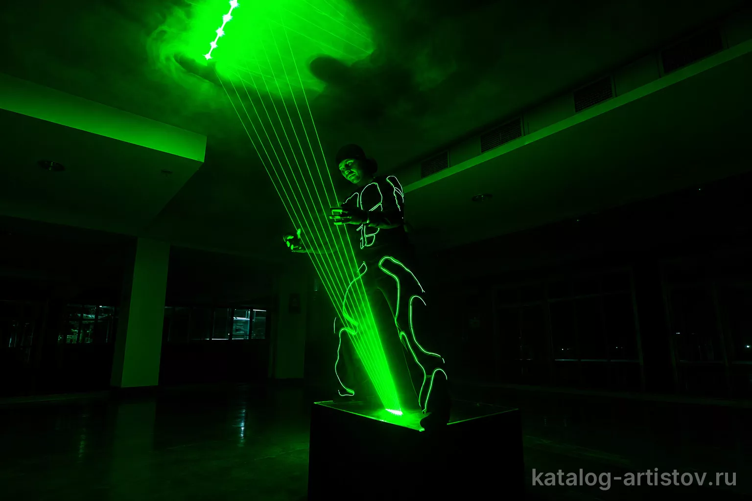 Laser Man Show, световое шоу — фото 6
