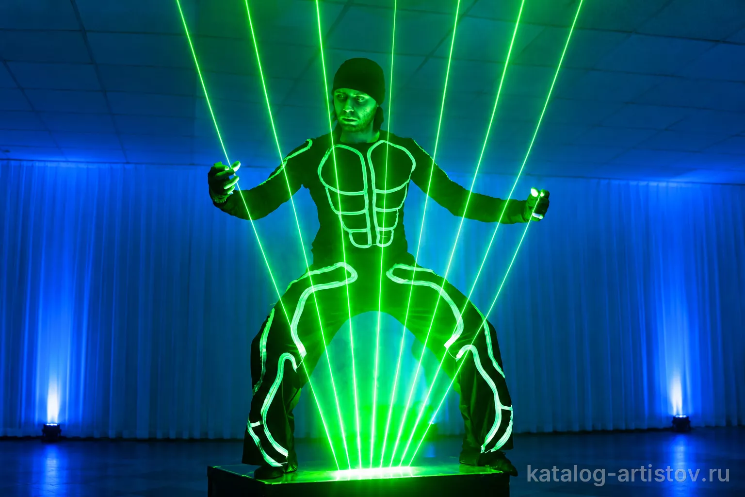 Laser Man Show, световое шоу — фото 9