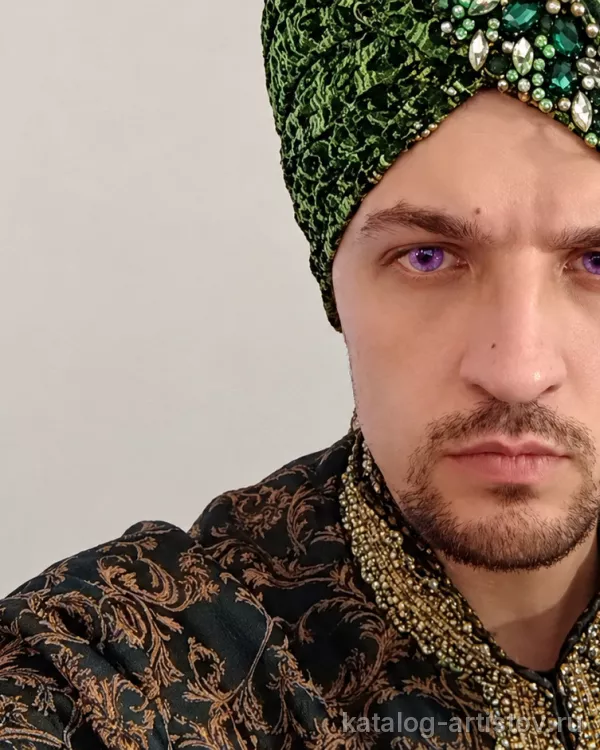 Фокусник Николай Изумрудный