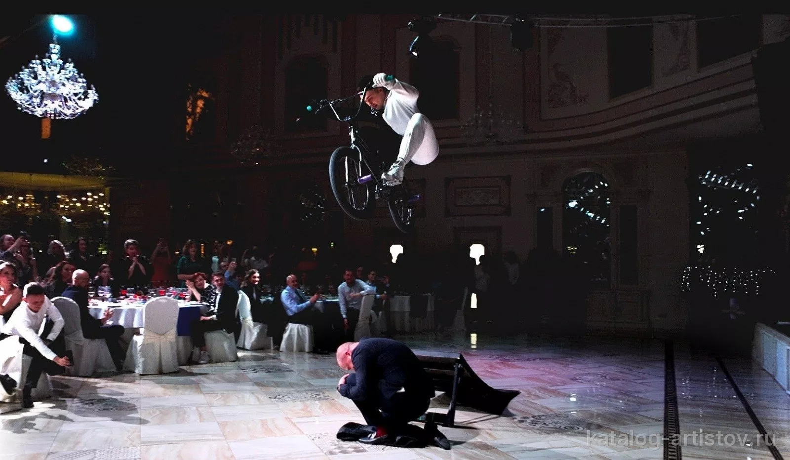 BMX-шоу Максима Голдобина, цирковой артист — фото 3