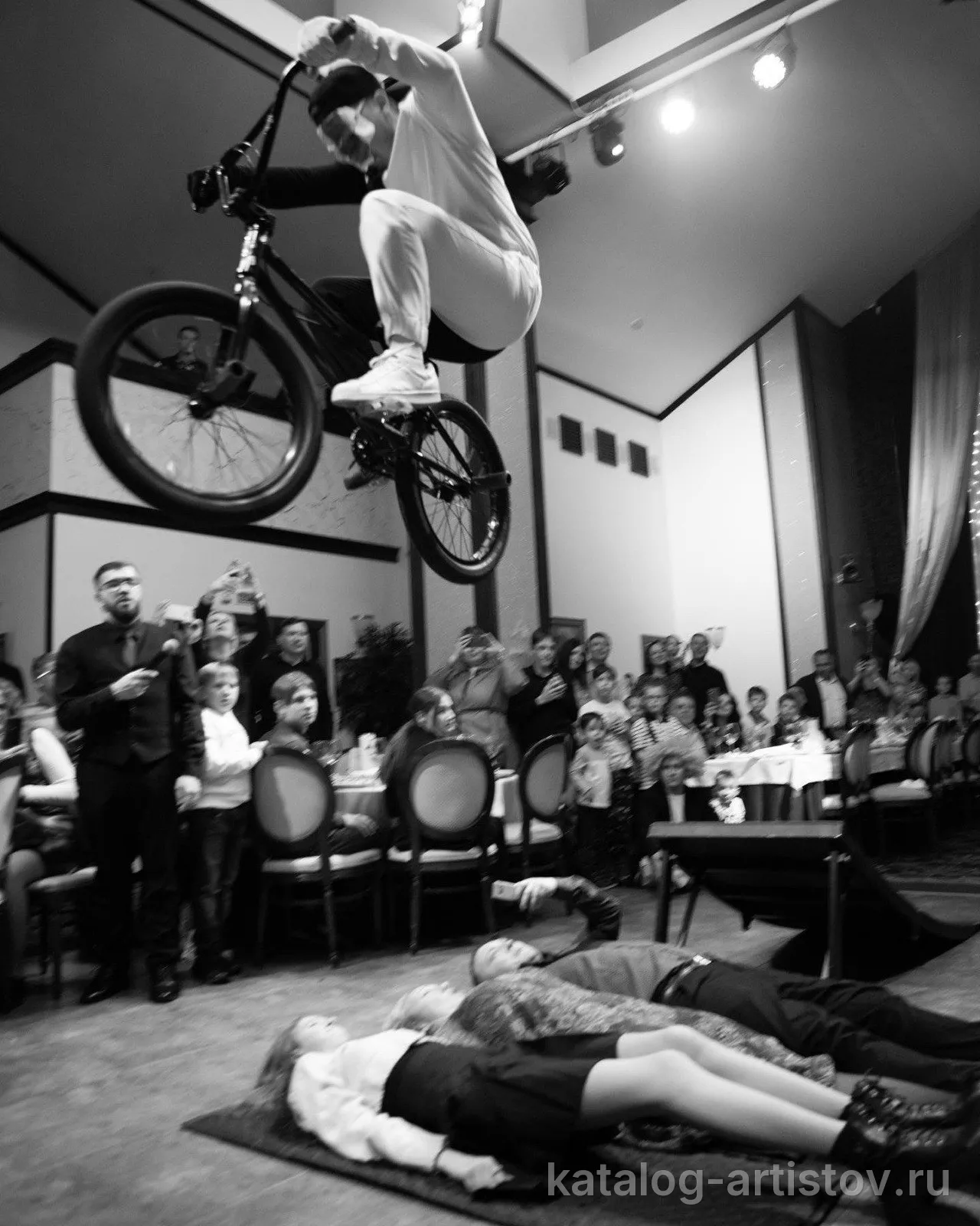 BMX-шоу Максима Голдобина, цирковой артист — фото 5