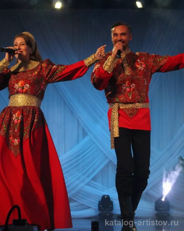 Вокальное трио Астера, вокалист
