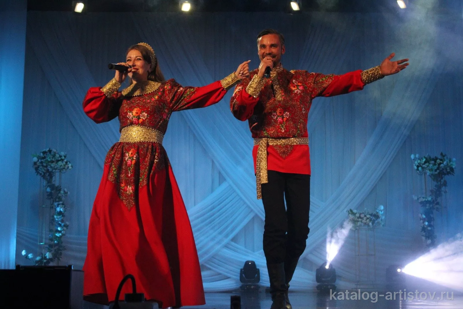 Вокальное трио Астера, вокалист