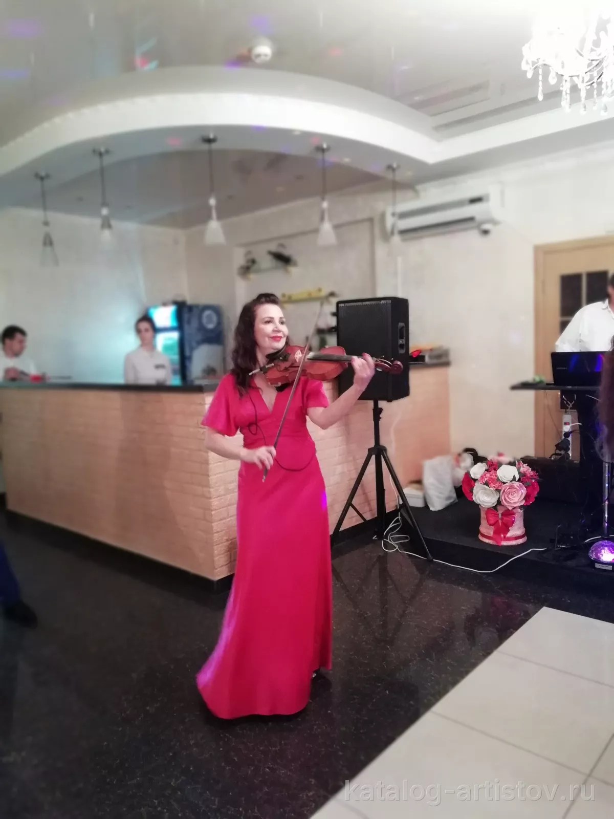 Скрипачка Яна Перевалова — фото 3