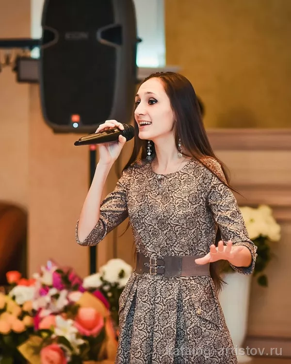 Вокалистка Айгуль Каюмова