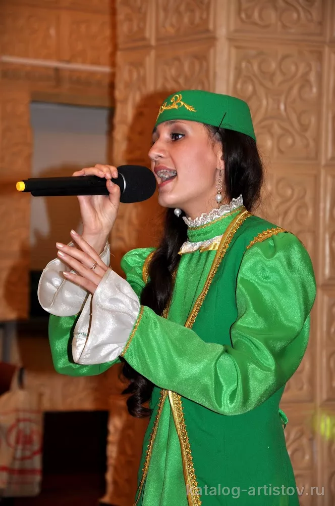 Вокалистка Айгуль Каюмова — фото 7
