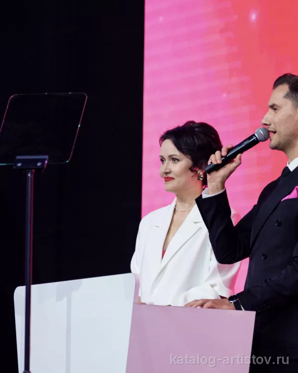 Ведущий Илья Куданенко