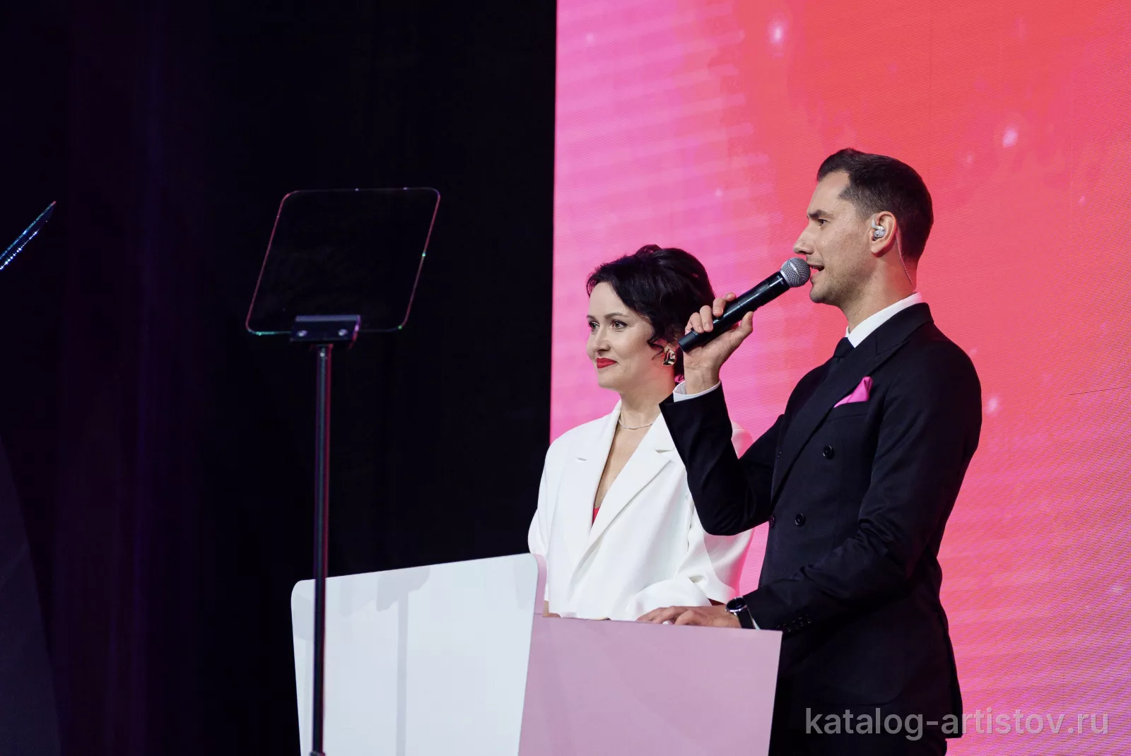 Ведущий Илья Куданенко