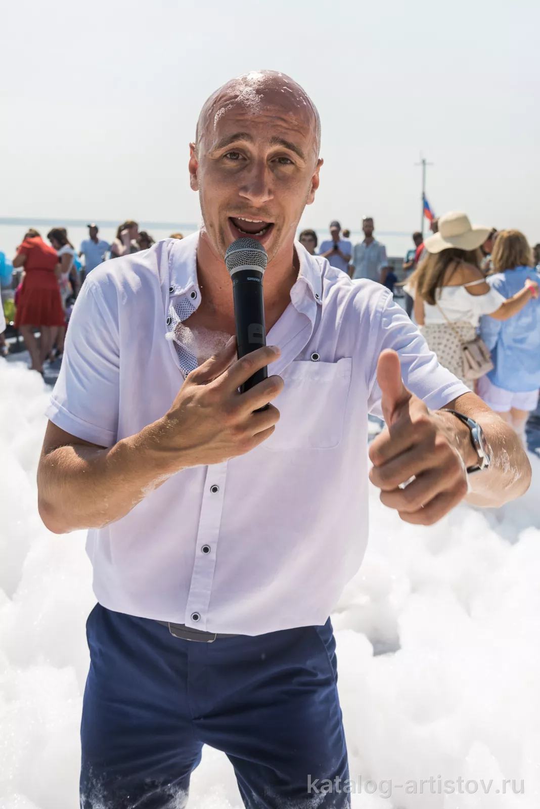 Ведущий Юрий Вель — фото 3