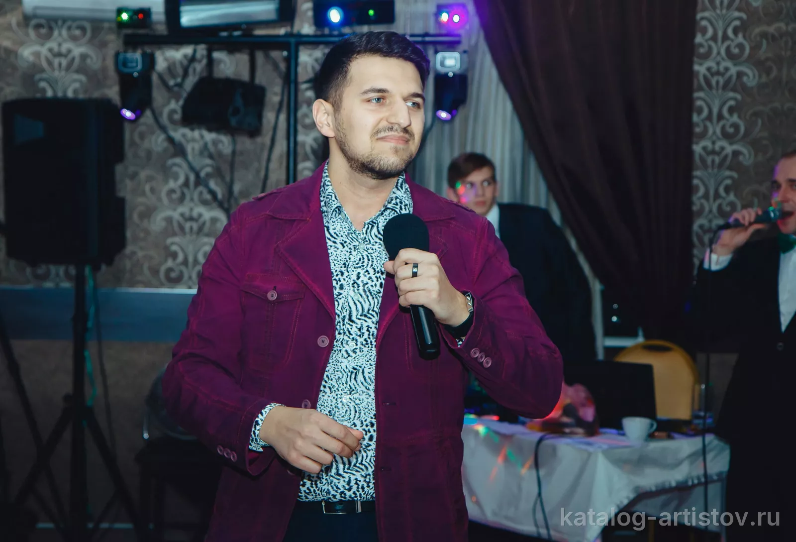 Вокалист Анатолий Глинский
