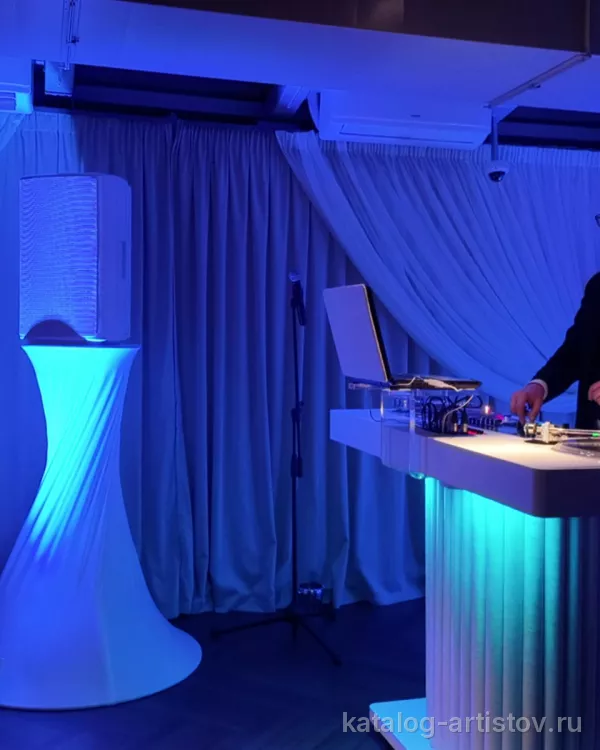 Диджей Игорь Антипов (DJ Lars)