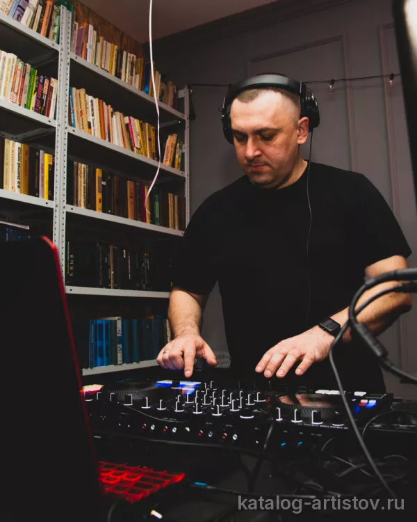 Диджей Александр Жаворонкин (DJSD)