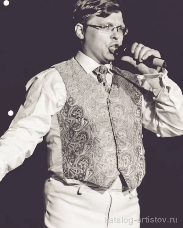 Вокалист Сергей Дьячков