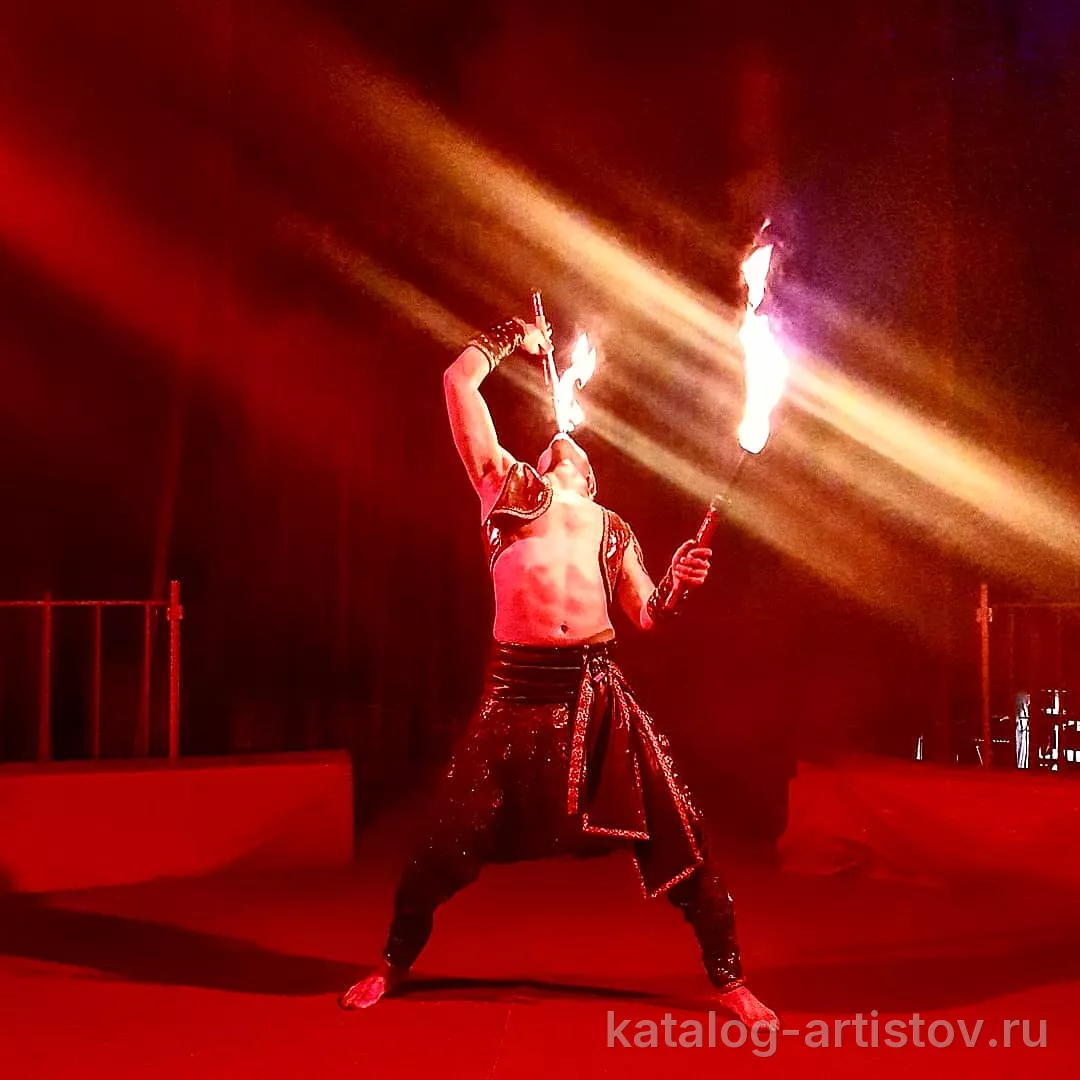 Цирковое шоу Tortuga Show, цирковой артист — фото 2
