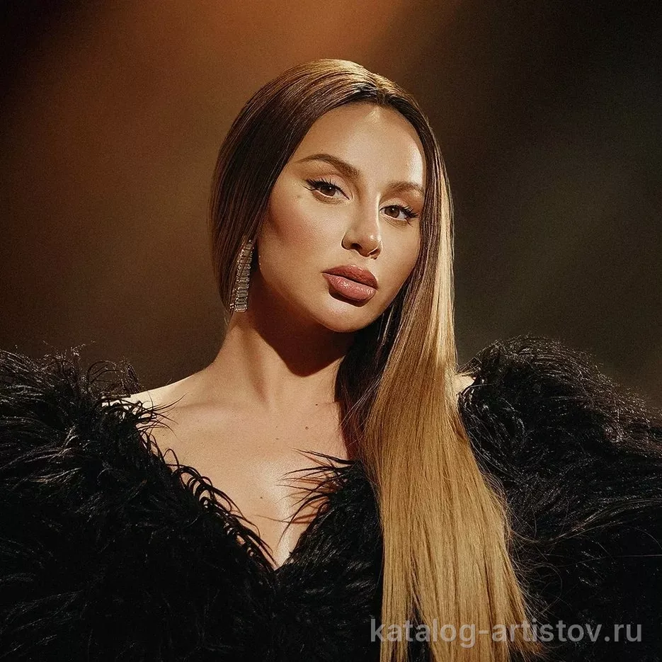 ANNA ASTI, звезда эстрады