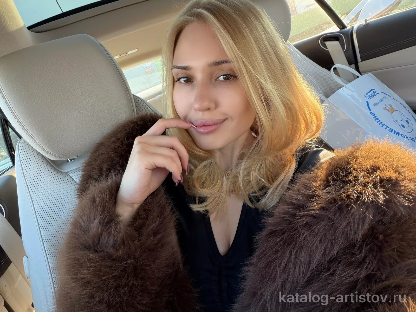 DEAD BLONDE, звезда эстрады — фото 4