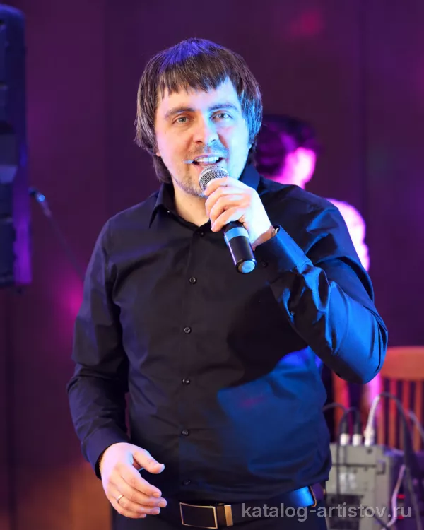 Вокалист Константин Бовсуновский