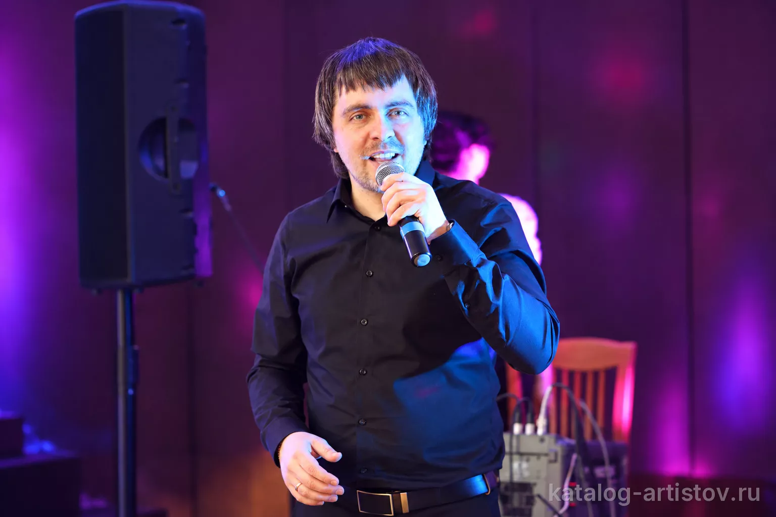 Вокалист Константин Бовсуновский