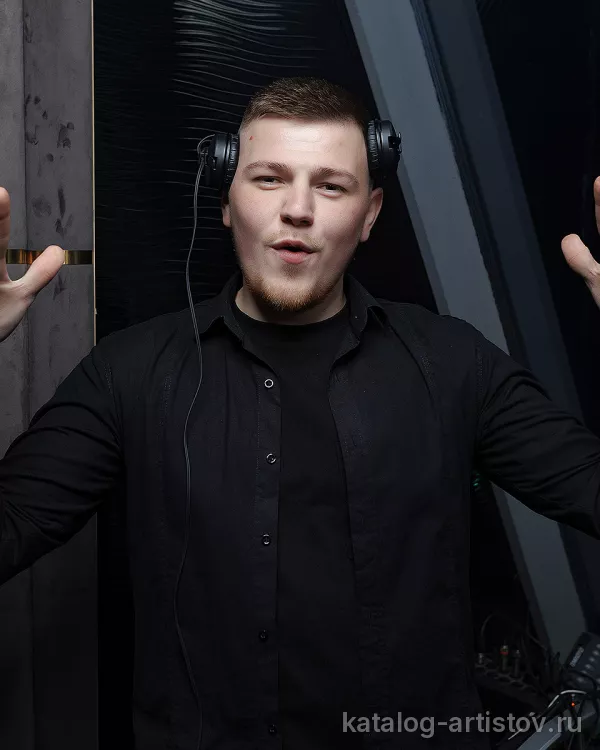 Диджей Zhdanov, шоу-программа