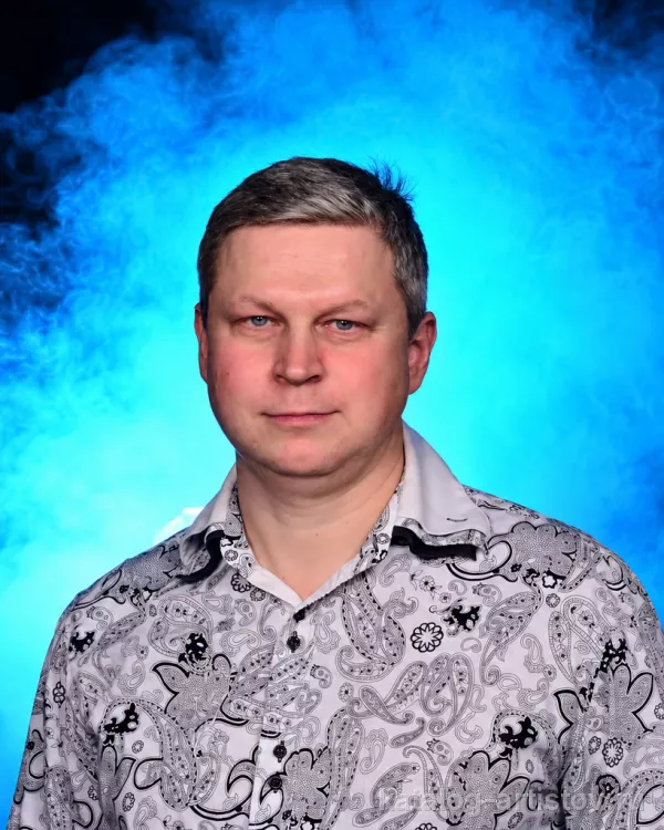 Пианист Илья Сандалов