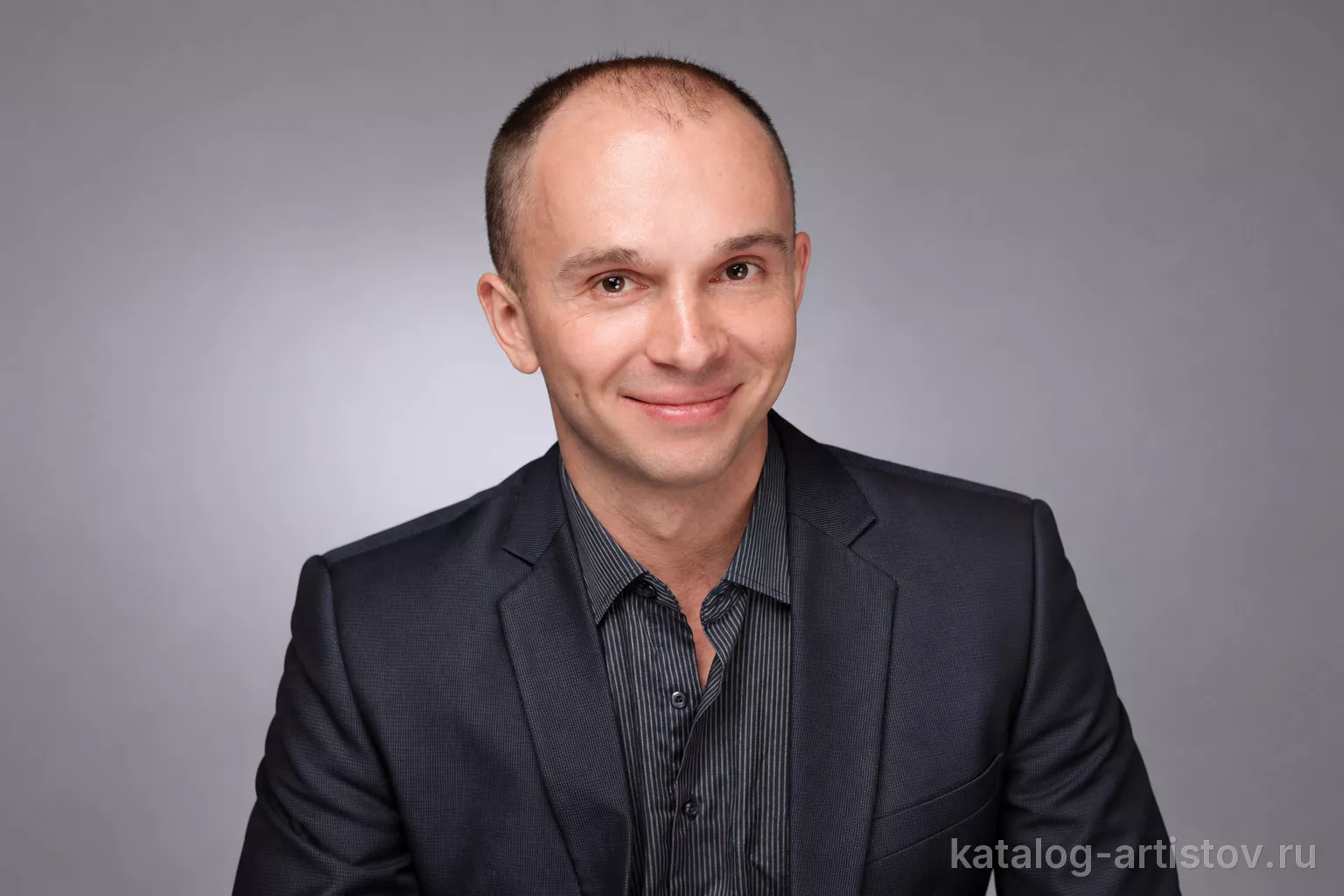 Актёр Алексей Долгушин