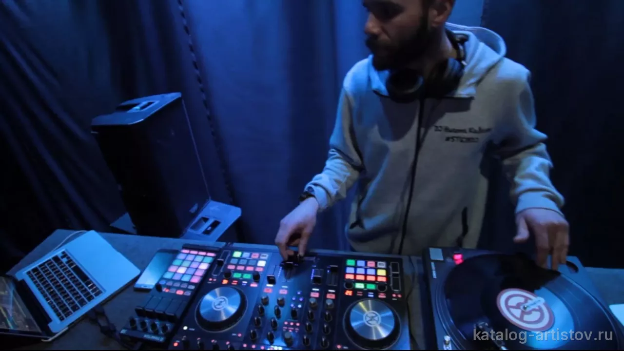 Диджей Никита Кабанов (DJ NIK MC), шоу-программа — фото 9