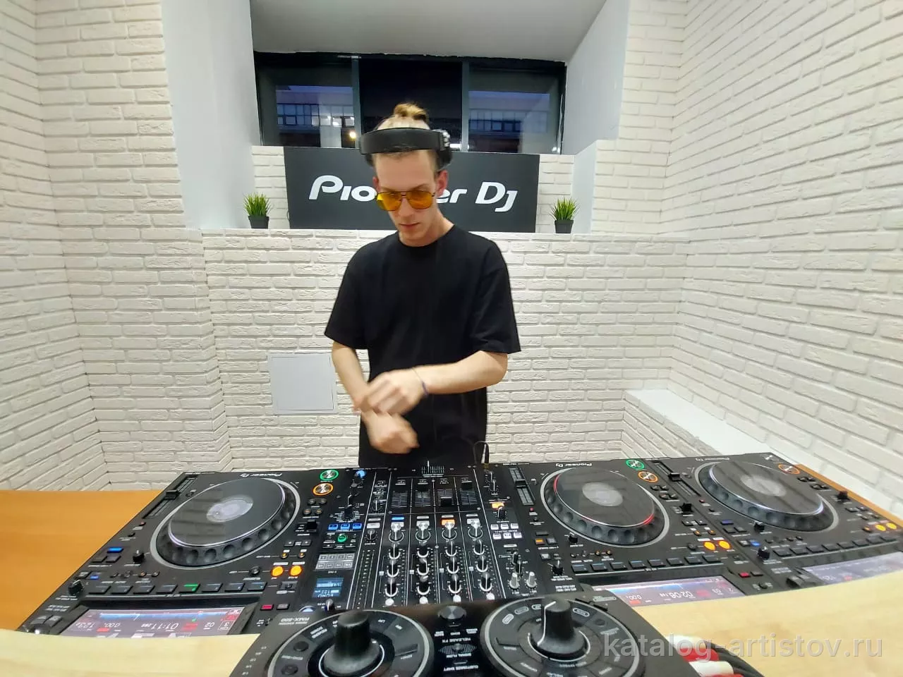 Диджей Савелий Зуев (Dj Prometey), шоу-программа — фото 8