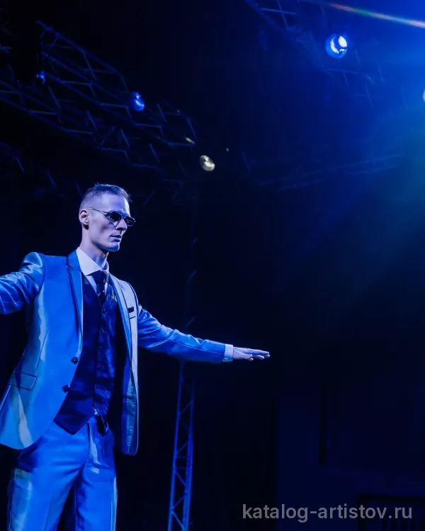 Plasteed Show, шоу-программа