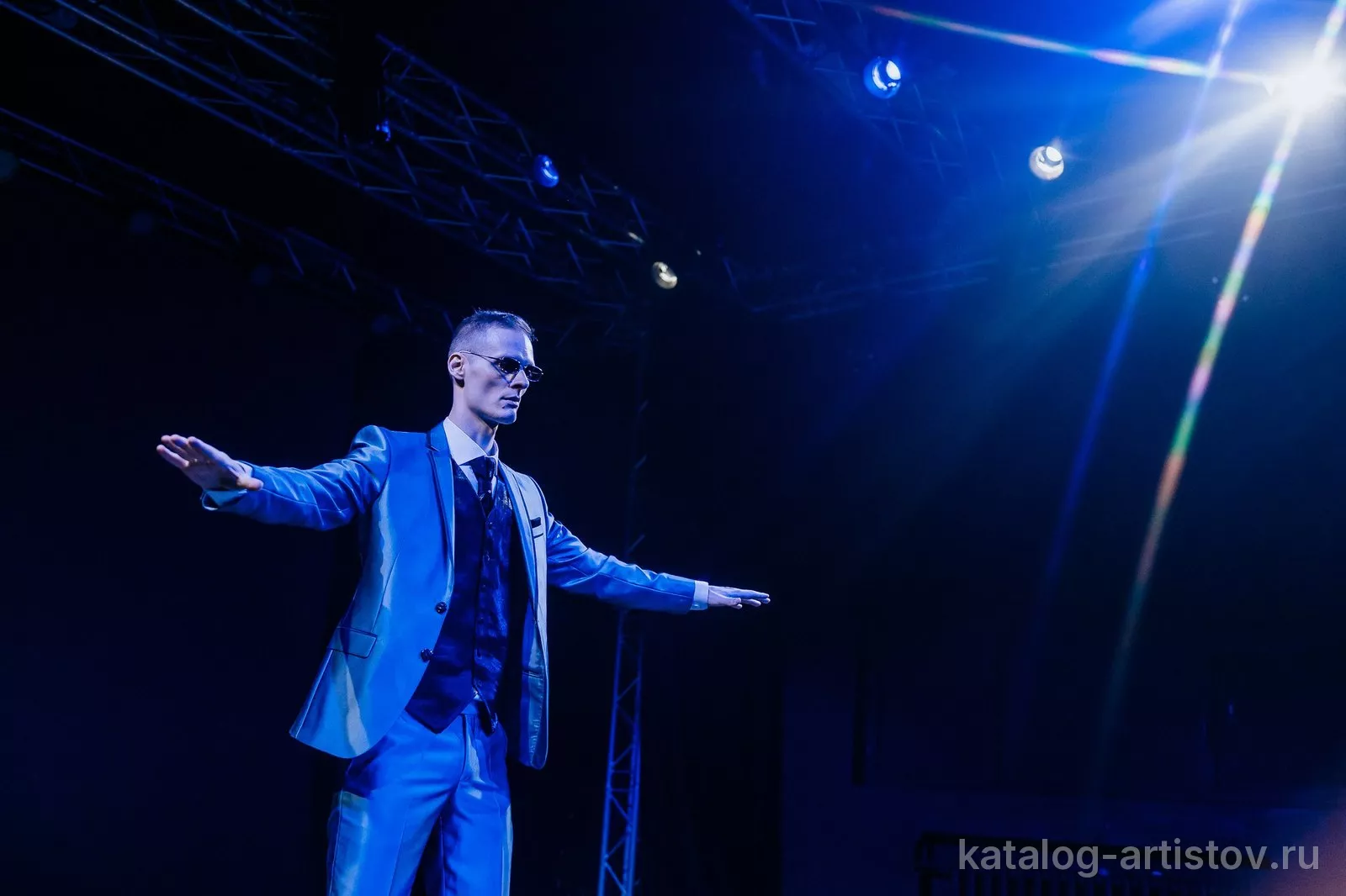 Plasteed Show, шоу-программа