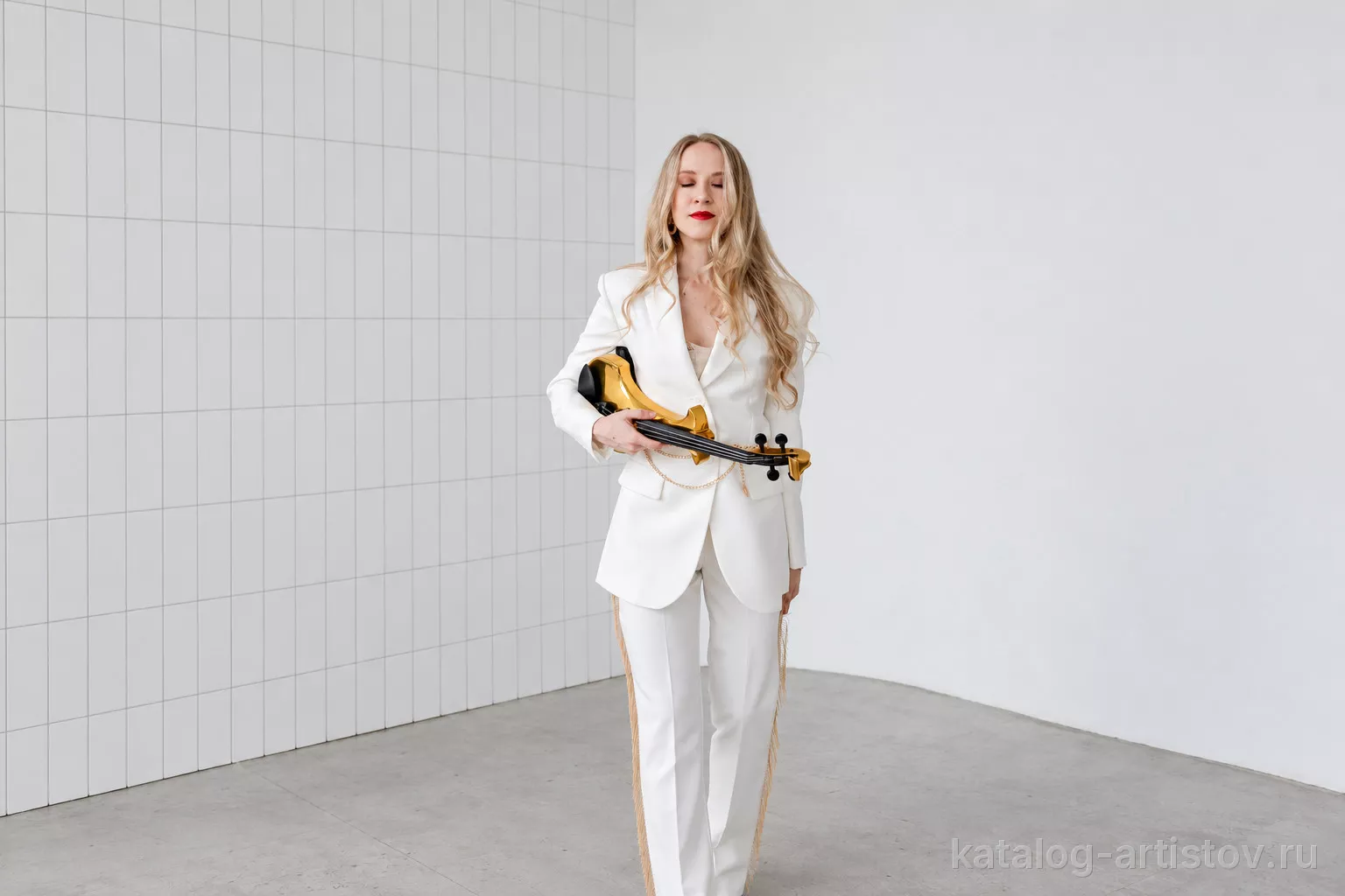 Электроскрипачка Inga Novak