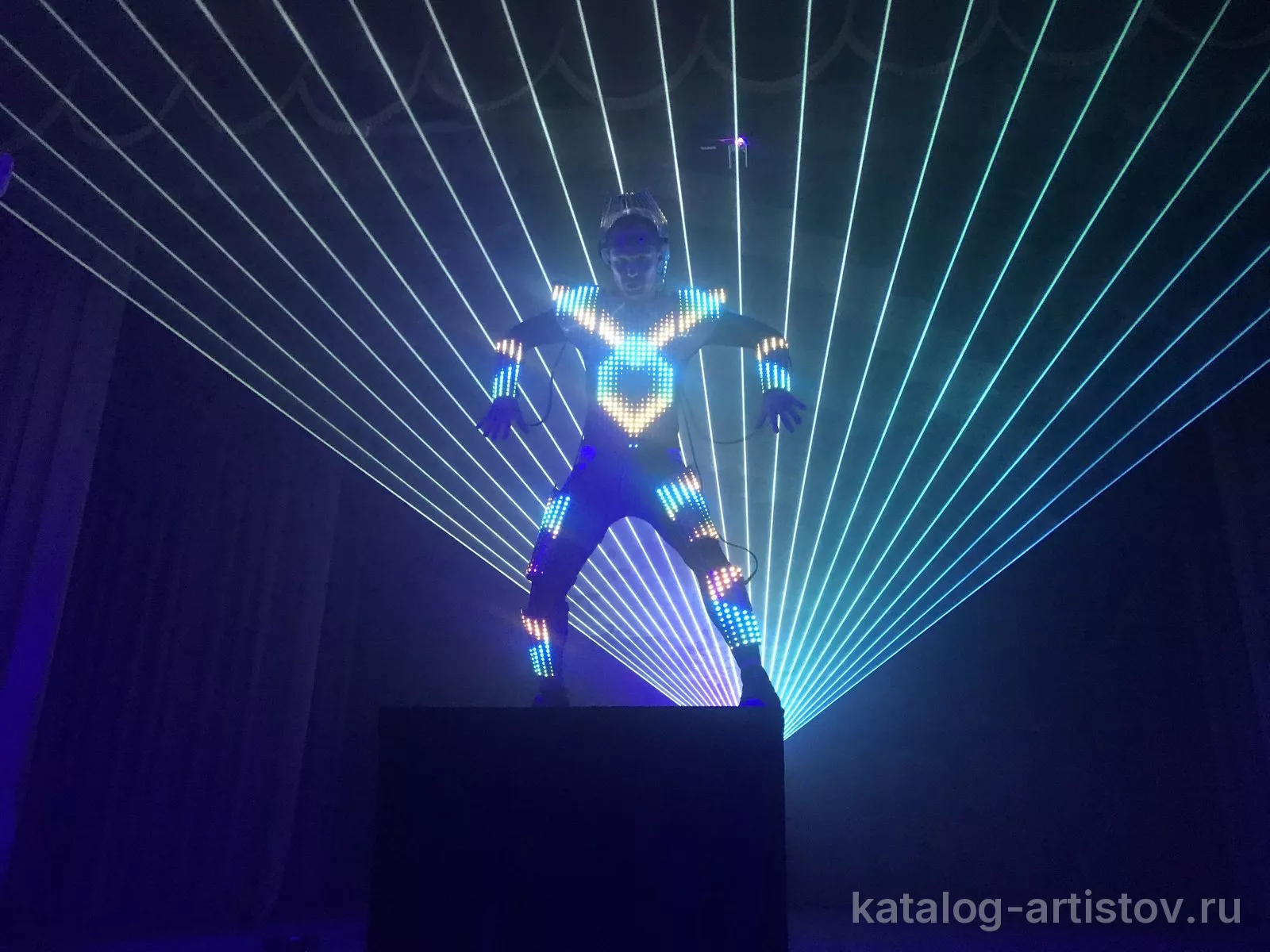 Лазерное шоу Laser Man, световое шоу — фото 3
