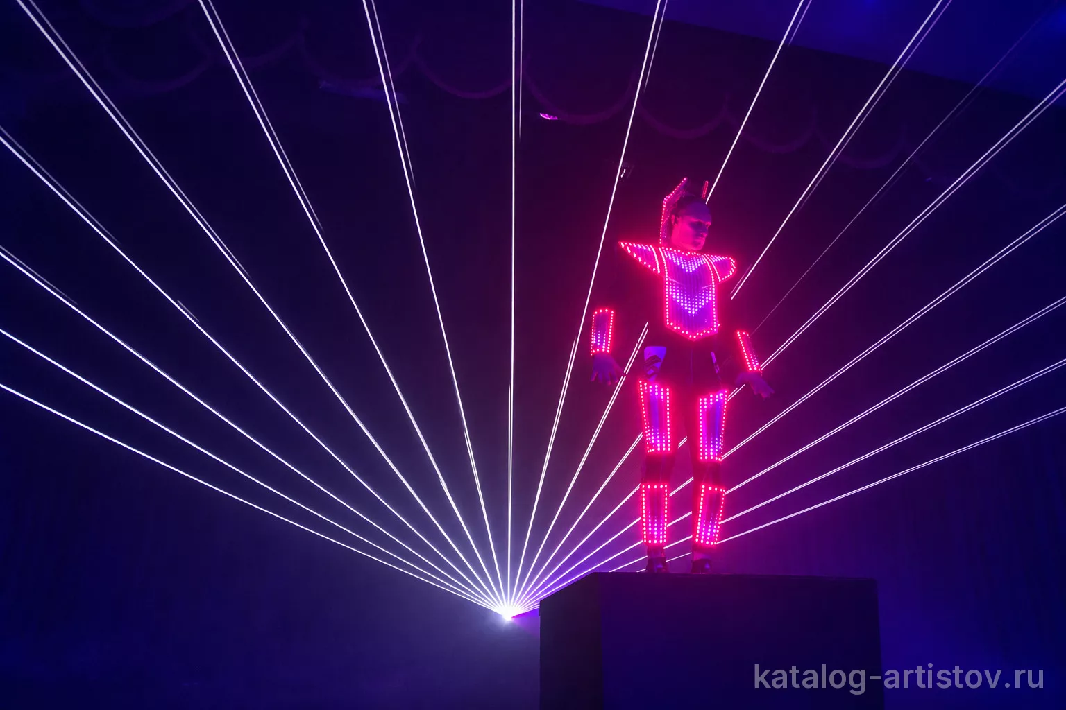Лазерное шоу Laser Man, световое шоу — фото 6