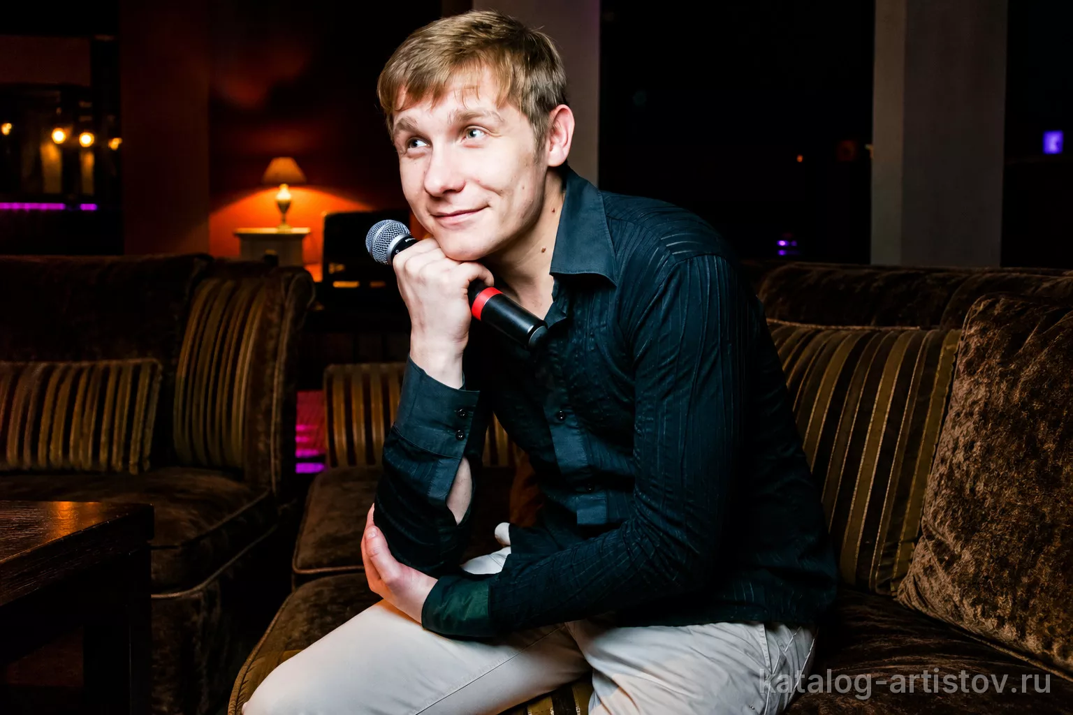 Ведущий Александр Михеев