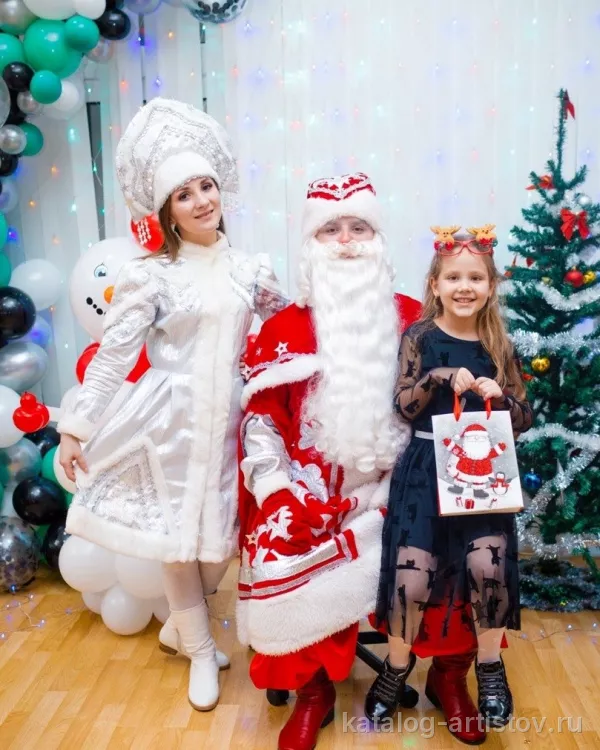 Дед Мороз и Снегурочка в Симферополе