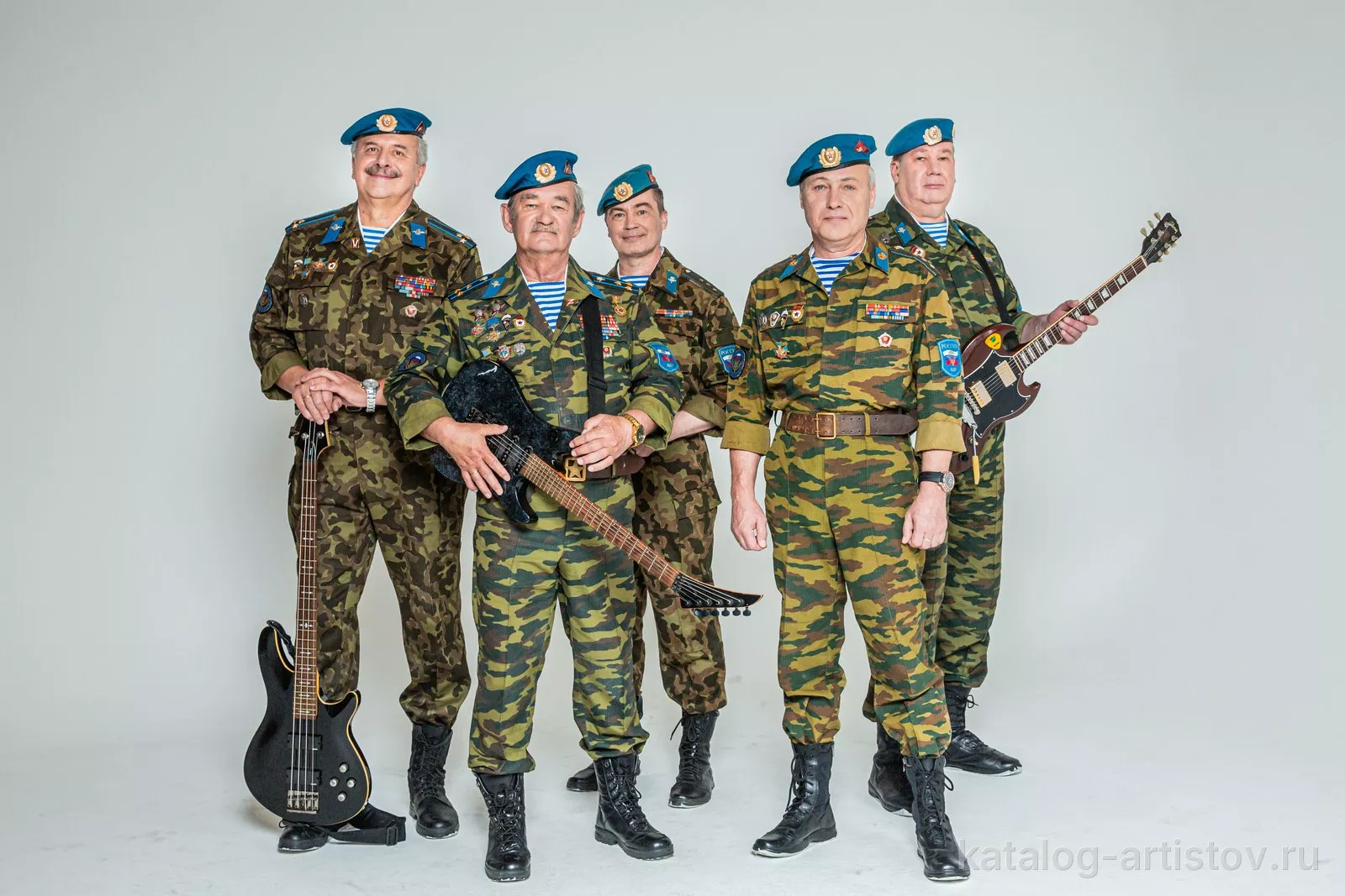 Голубые береты, звезда эстрады