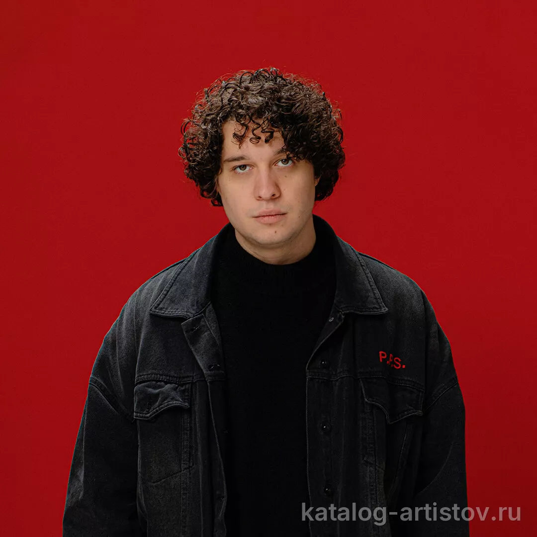 Антон Токарев, звезда эстрады