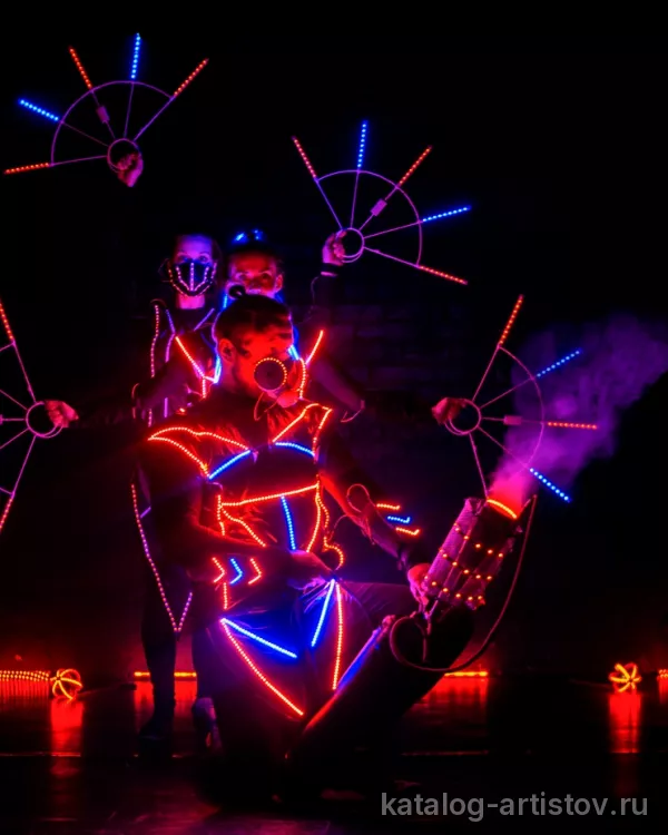 Огненное шоу Bonfire Show, световое шоу