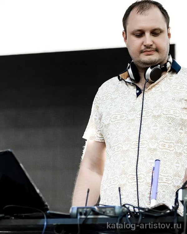 Диджей DJ Morris