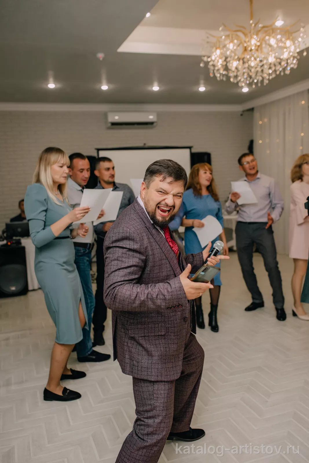 Ведущий Егор Кенюх — фото 9