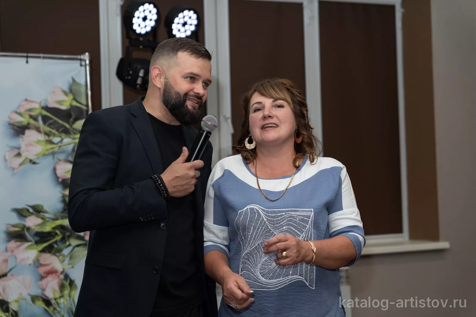 Ведущий Владимир