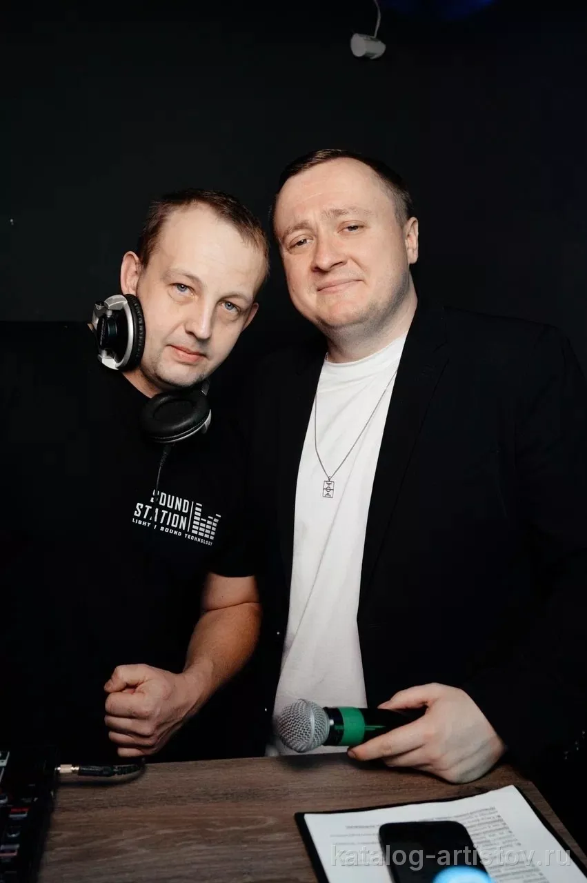 Дуэт ведущих Алексей Майер и Евгений Меляков, ведущий — фото 5