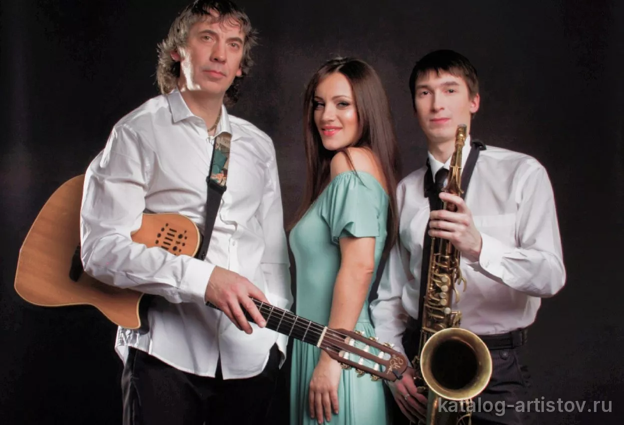 Кавер-группа London Sky Trio