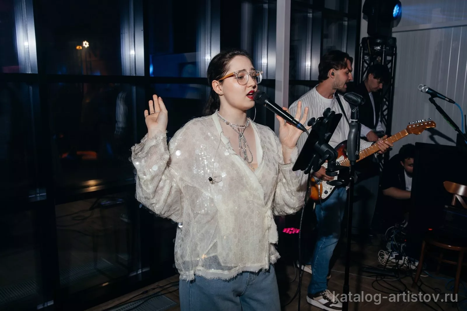 Кавер-группа Radio Ga Ga — фото 3