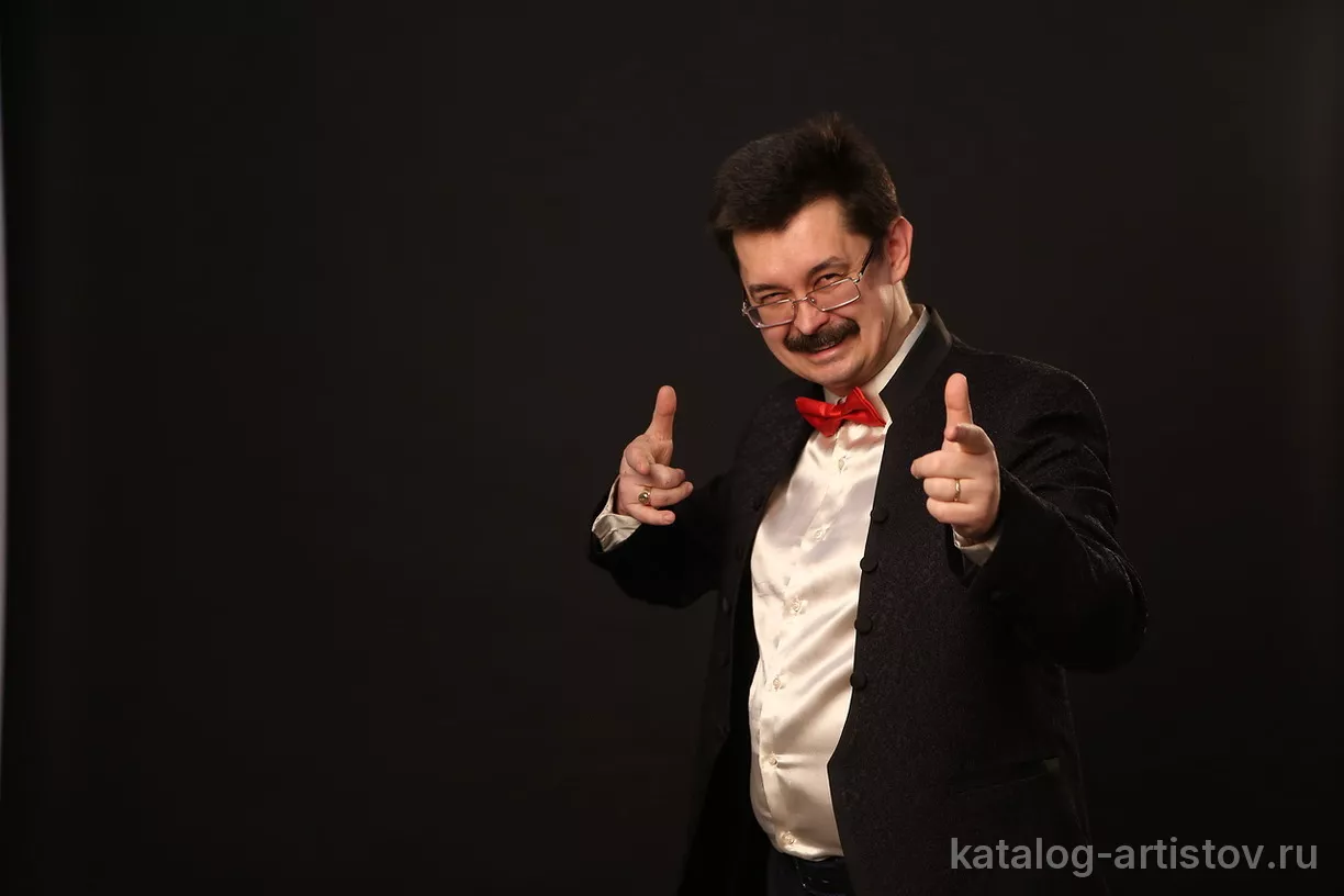 Фокусник Владимир Голяндин