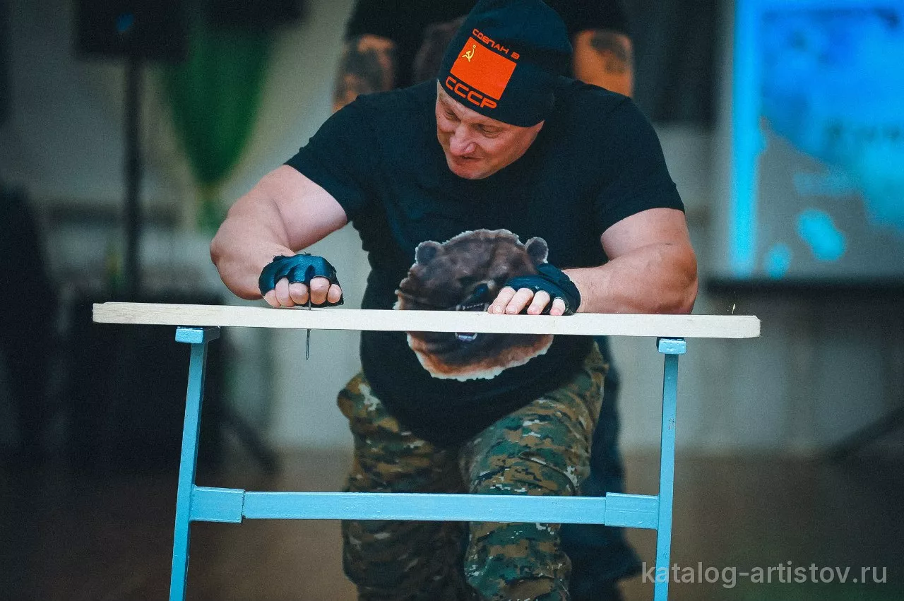 Силовое шоу Рождённые в СССР, шоу-программа — фото 2
