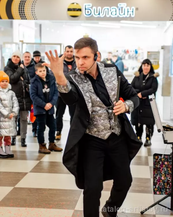 Фокусник Денис Ситало