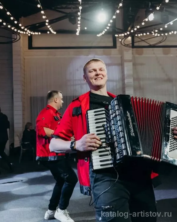 Аккордеонист Александр Столяр, музыкант