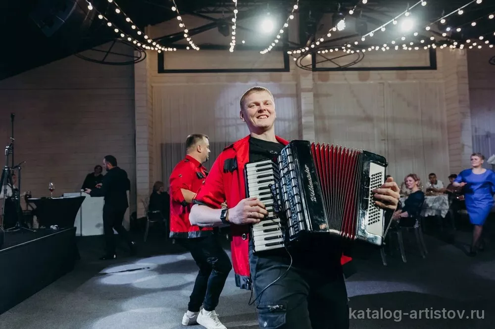 Аккордеонист Александр Столяр, музыкант